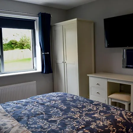 Beal Na Banna Apartment Coleraine Exterior photo